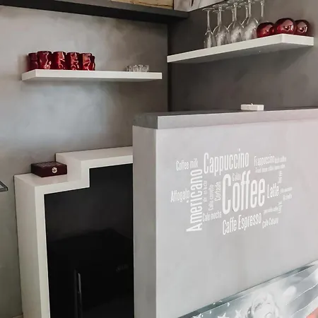 La Primula By Quokka 360 - Flat Outside The Of Apartament Tavernerio